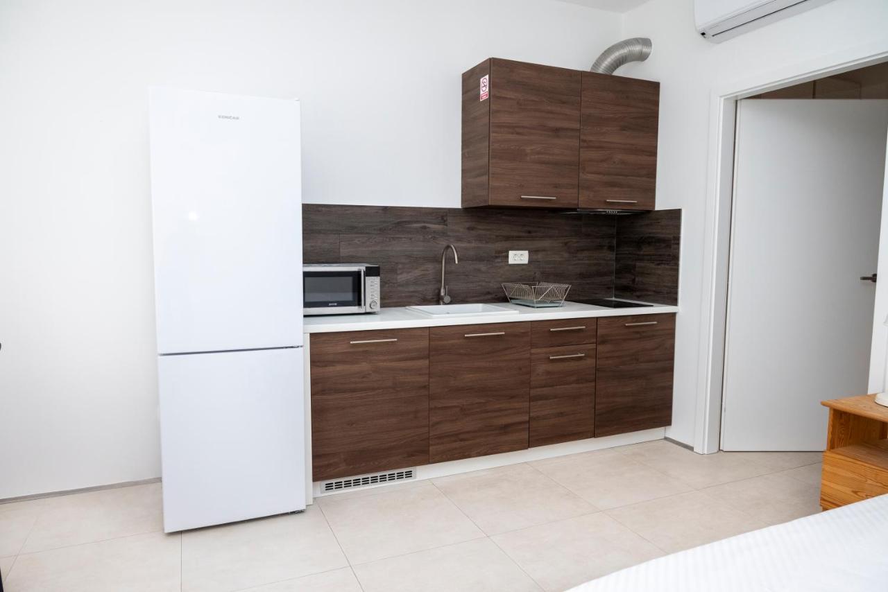 Luxury Apartments Jolara Mimice Exterior foto
